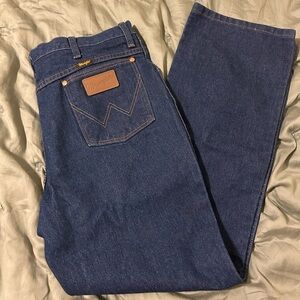 Never Worn Men’s Cowboy Cut Wranglers